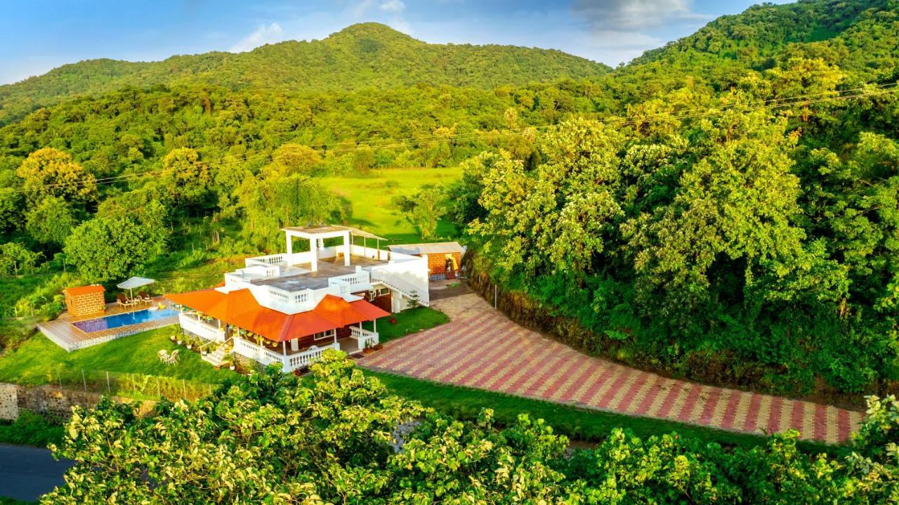 Spicy Mango Ocean Paradise - Luxurious Sea View Villa In Alibaug Christpada Exteriér fotografie