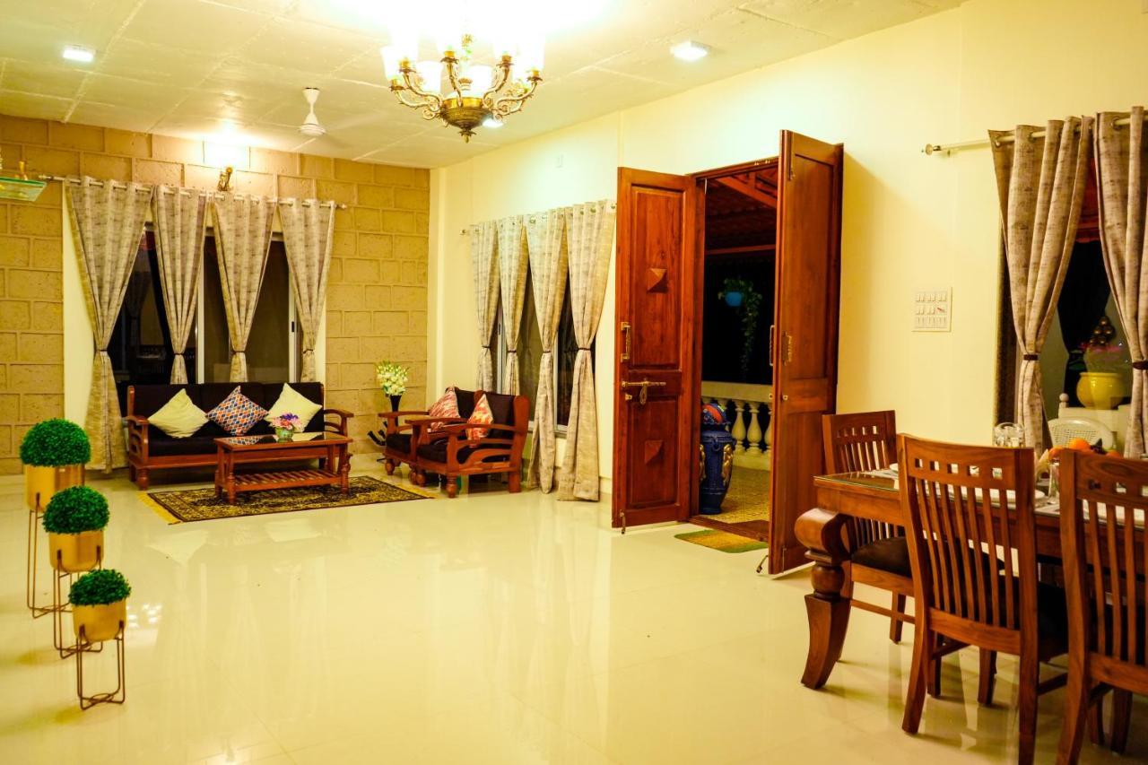 Spicy Mango Ocean Paradise - Luxurious Sea View Villa In Alibaug Christpada Exteriér fotografie