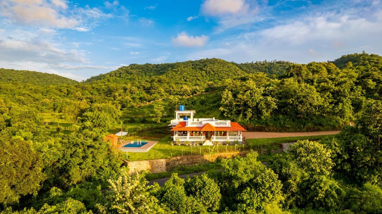 Spicy Mango Ocean Paradise - Luxurious Sea View Villa In Alibaug Christpada Exteriér fotografie